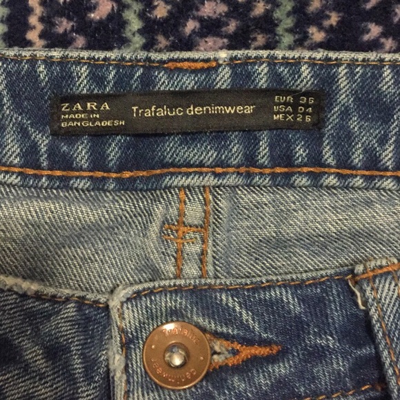 Worn - ZARA jeans - Picture 2 of 5
